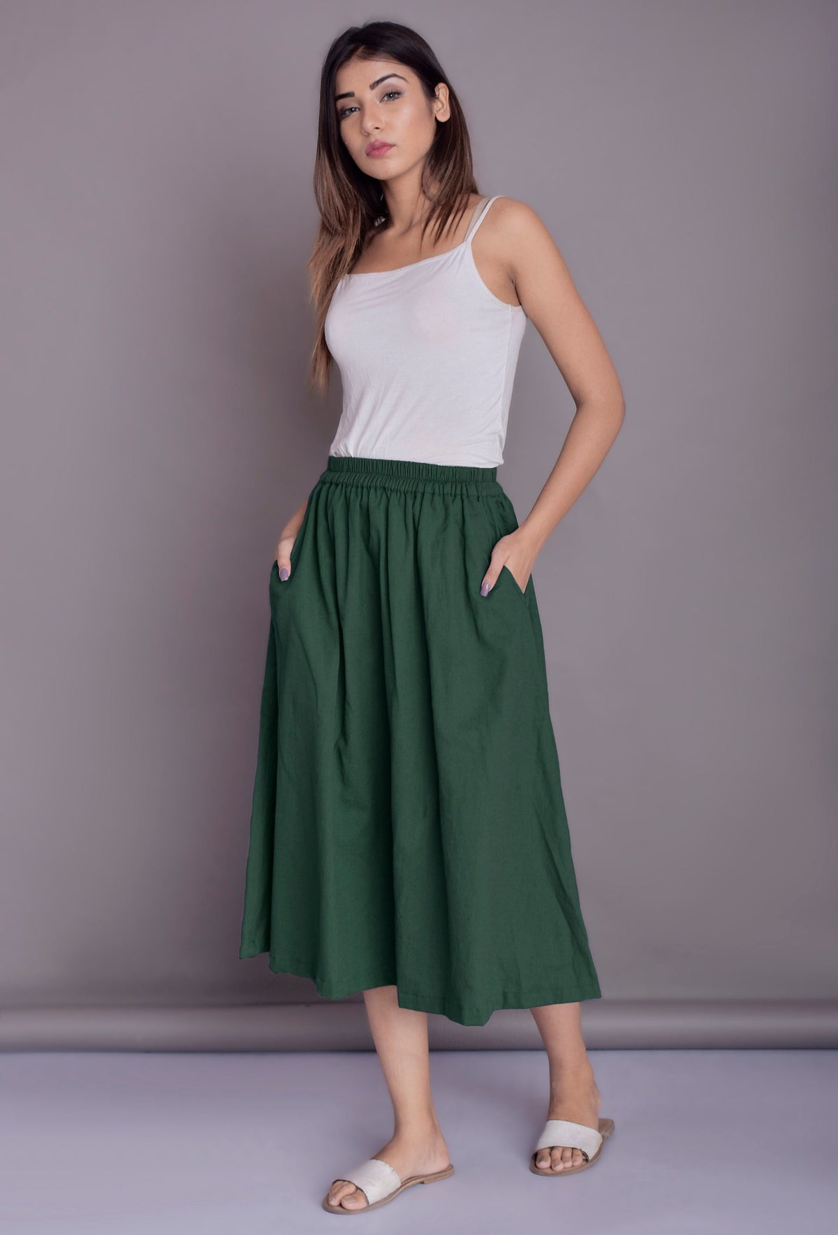 Wilma Navy Linen Midi Skirt — LA's Nine Ninety