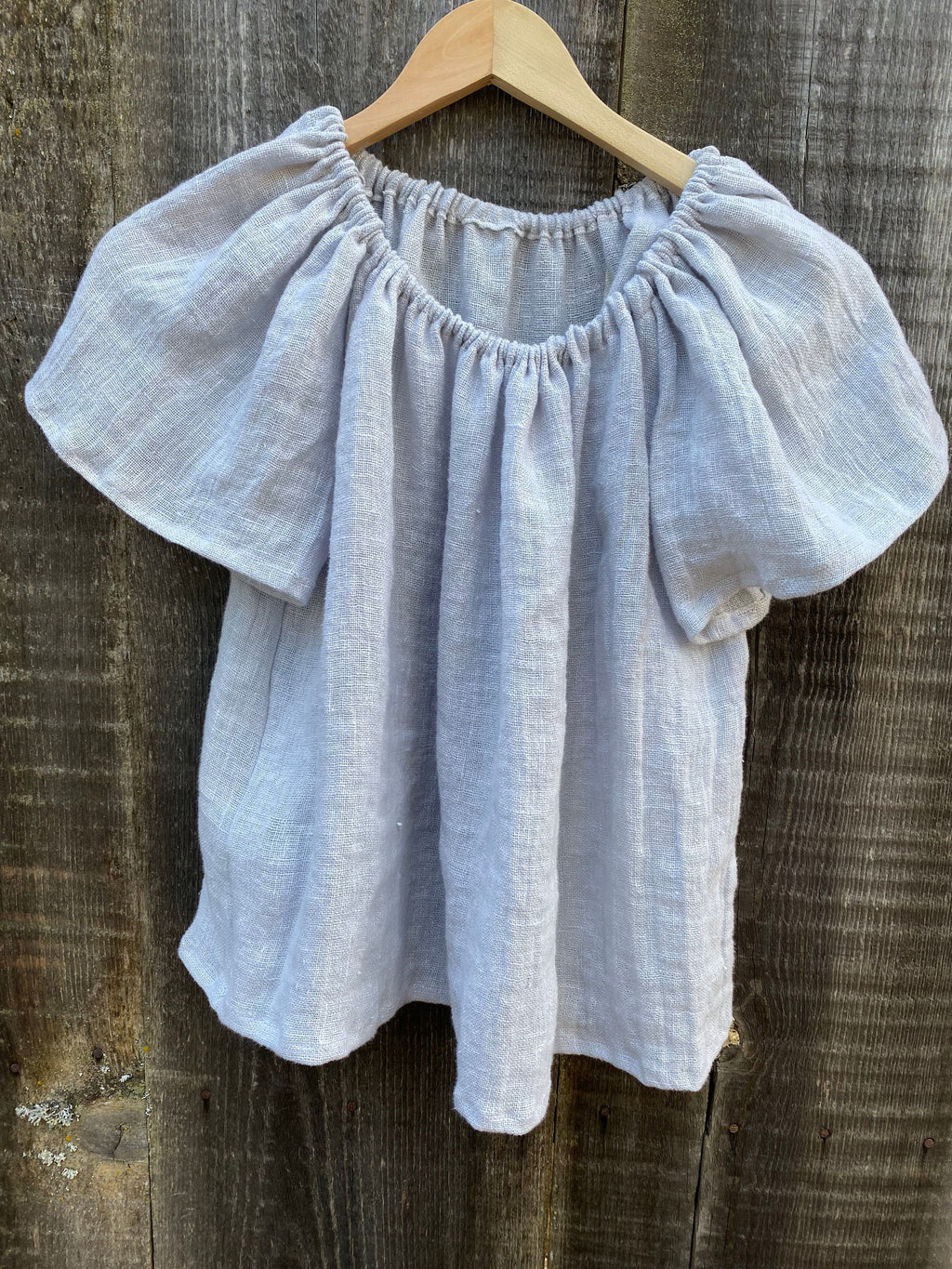 Una Light Blue Linen Top — LA's Nine Ninety