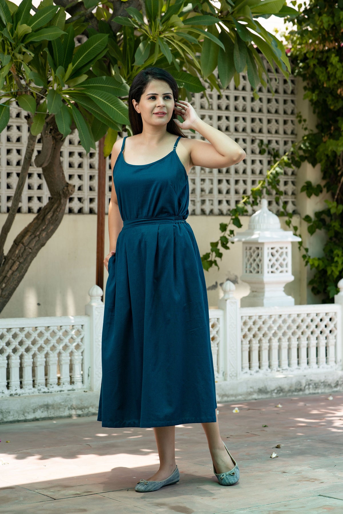 Ellie Blue Linen High-Waist Midi Skirt — view 4