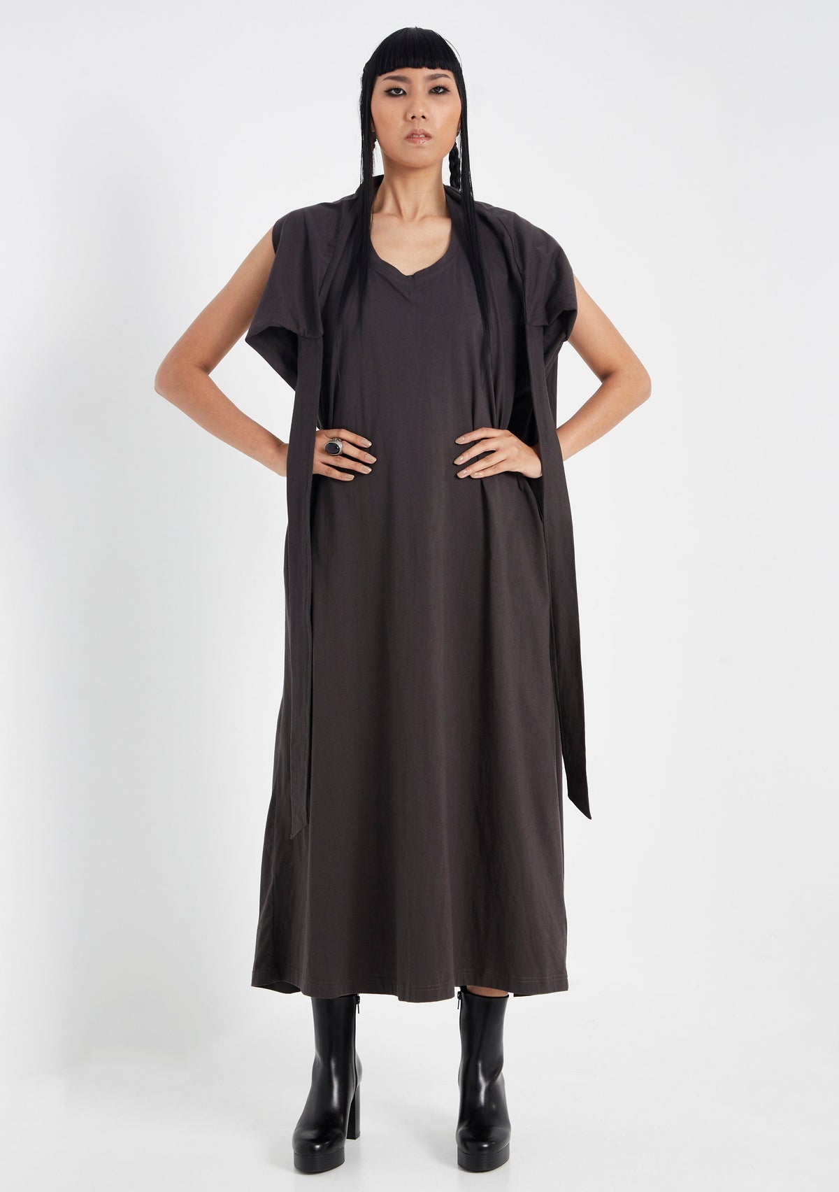 Grace Black Maxi Dress — view 4
