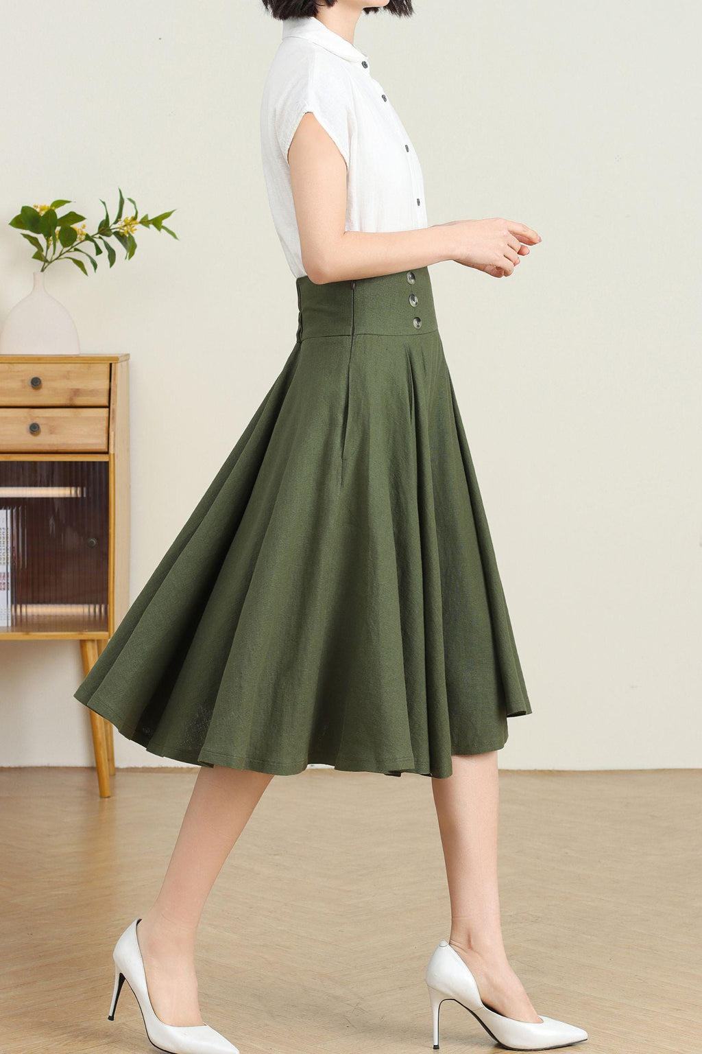 Ottilie Green Linen Swing Midi Skirt — view 4
